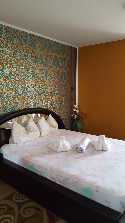 Garsoniera Apartment Bukares Bagian luar foto